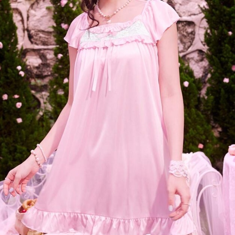 Pink Lace Ruffle Nightgown ROMWE